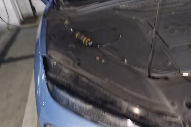 Used Nio ES7 2022 100 kWh Engine Bay Right