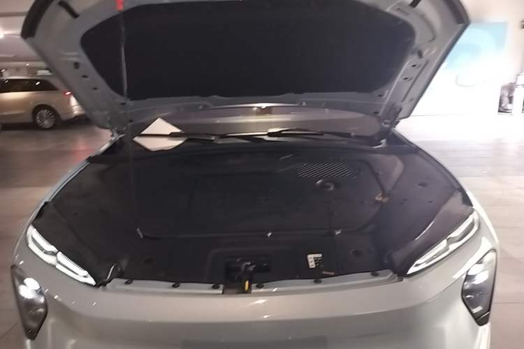 Used Nio ES7 2022 100kWh First Edition Engine Bay