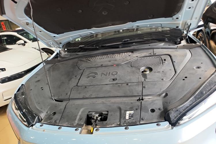 Used Nio ES7 2022 75 kWh Engine Bay