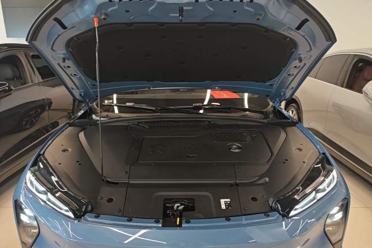 Used Nio ES7 2022 75 kWh Engine Bay