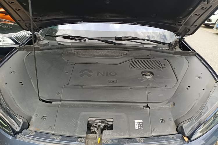 Used Nio ES7 2022 75 kWh Engine Bay