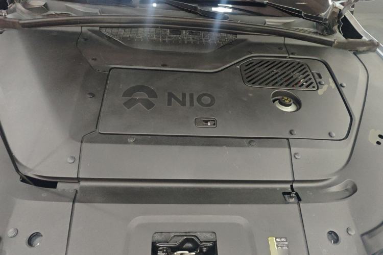 Used Nio ES7 2022 75 kWh Engine Bay