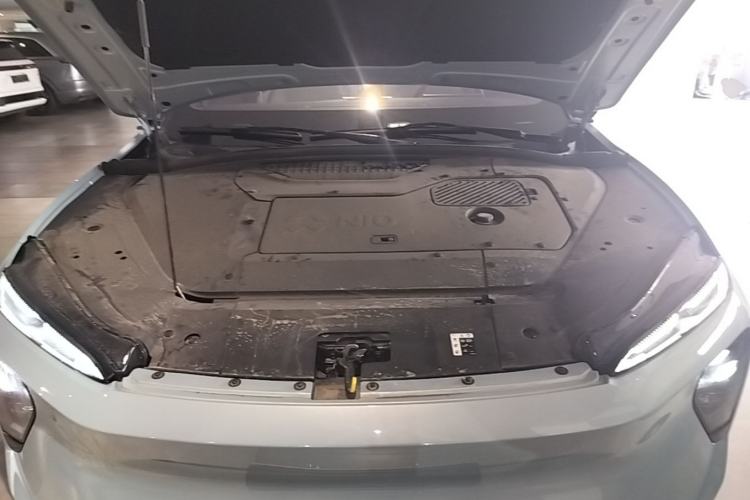 Used Nio ES7 2022 75 kWh Engine Bay