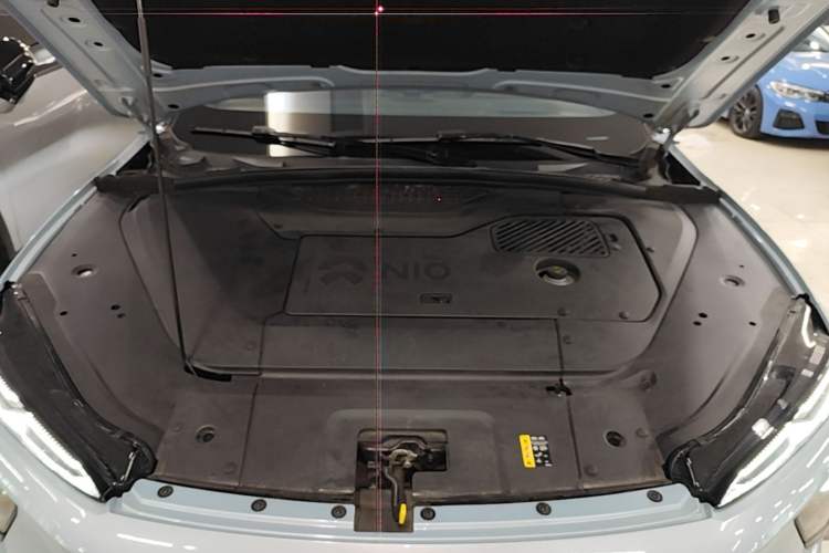 Used Nio ES7 2022 75 kWh Engine Bay