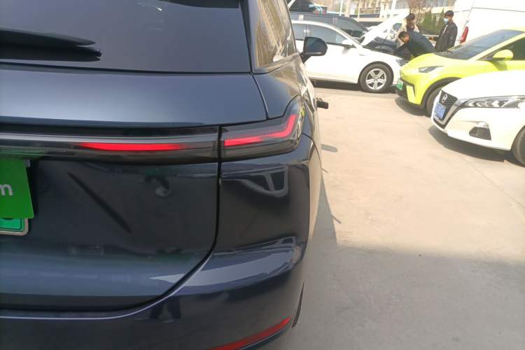 Used Nio ES7 2022 100kWh First Edition Exterior 3