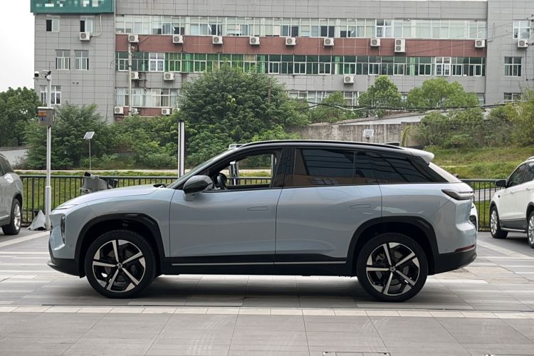 Used Nio ES7 2022 75 kWh Exterior 3