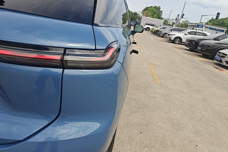 Used Nio ES7 2022 100kWh First Edition Exterior 3