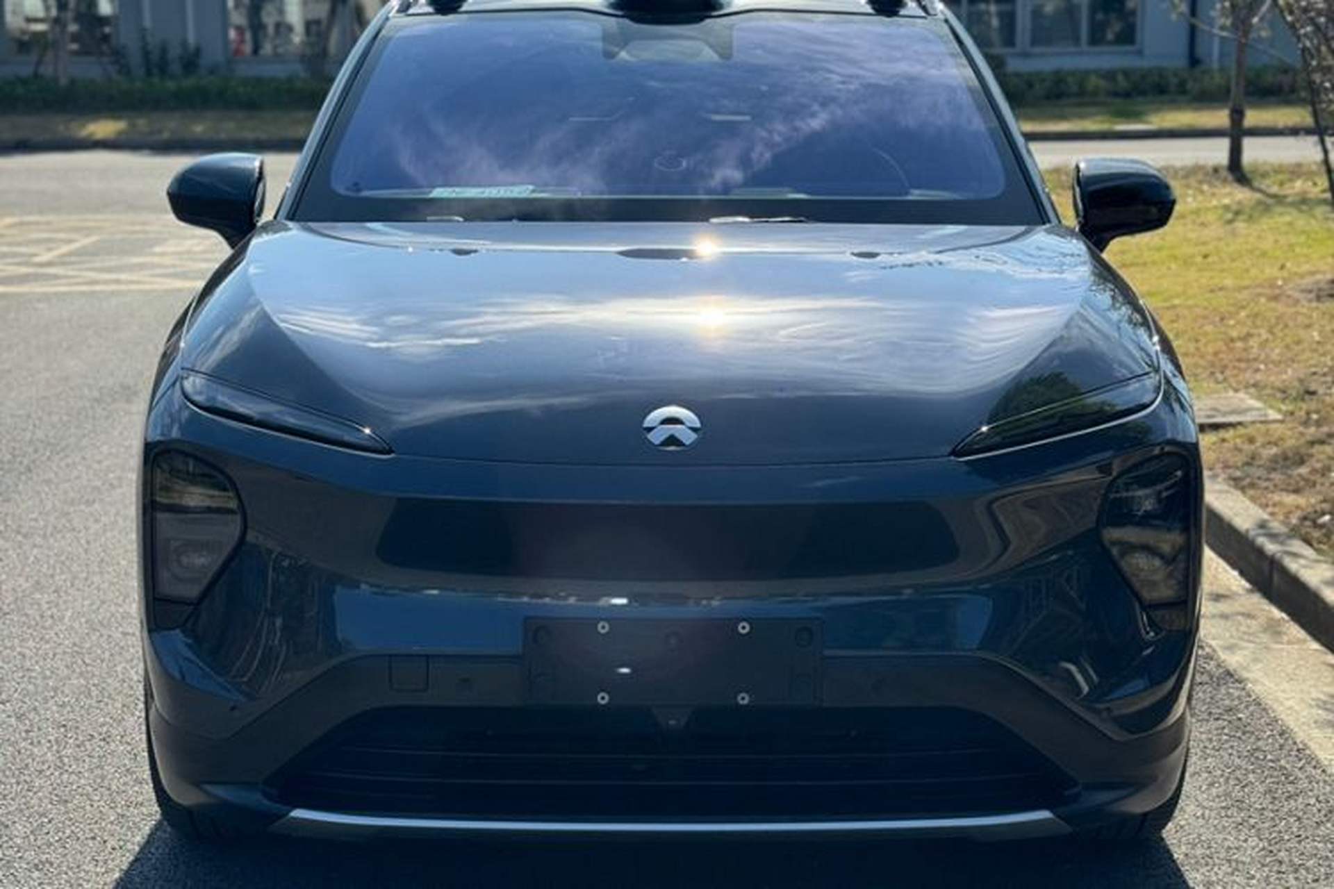 Used Nio ES7 2022 100 kWh Exterior 4