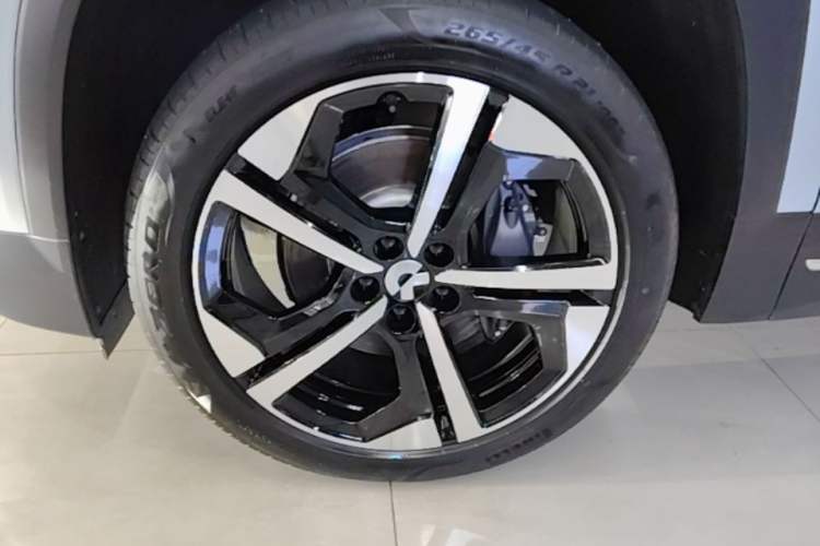 Used Nio ES7 2022 100kWh First Edition Exterior 4