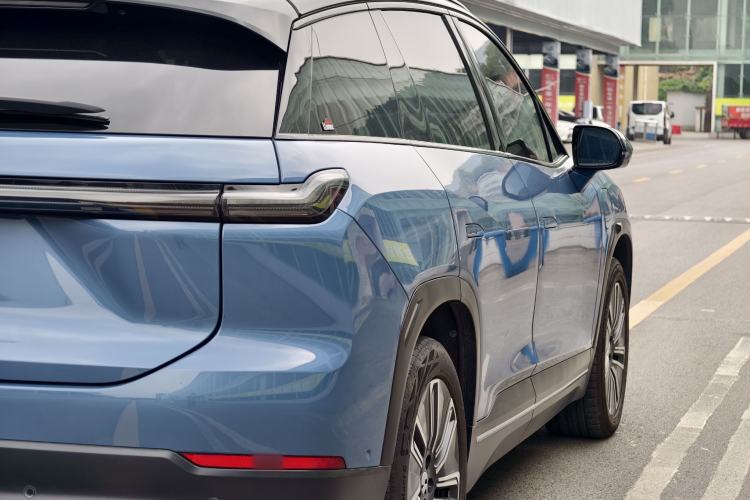 Used Nio ES7 2022 75 kWh Exterior 5