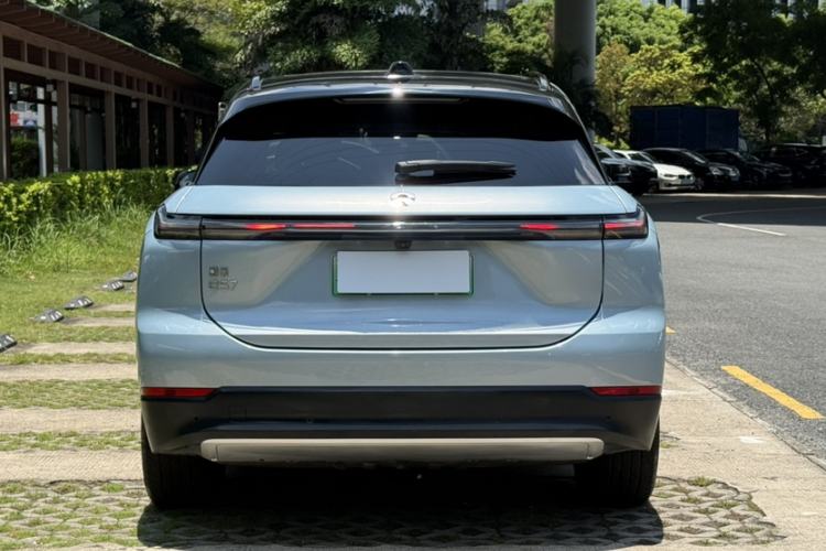 Used Nio ES7 2022 75 kWh Exterior 8