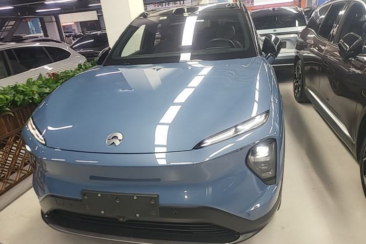 Used Nio ES7 2022 100 kWh Front