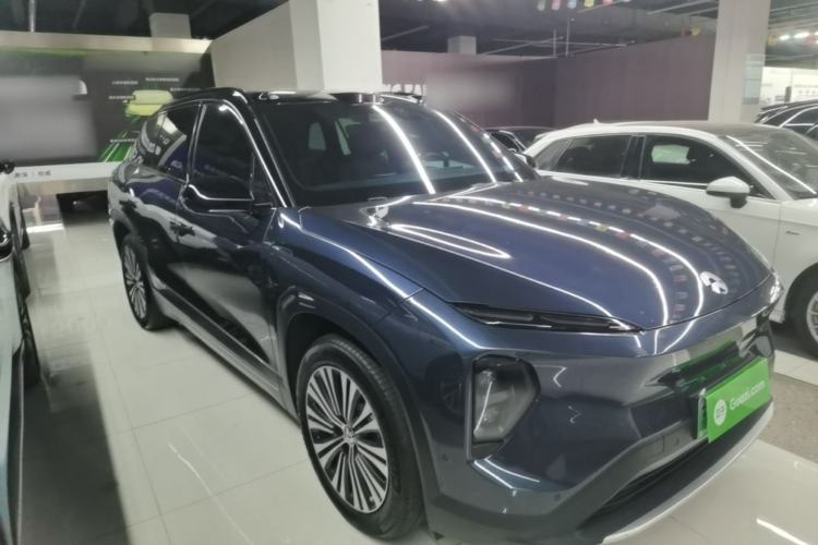 Used Nio ES7 2022 75 kWh Front Right 45 Deg