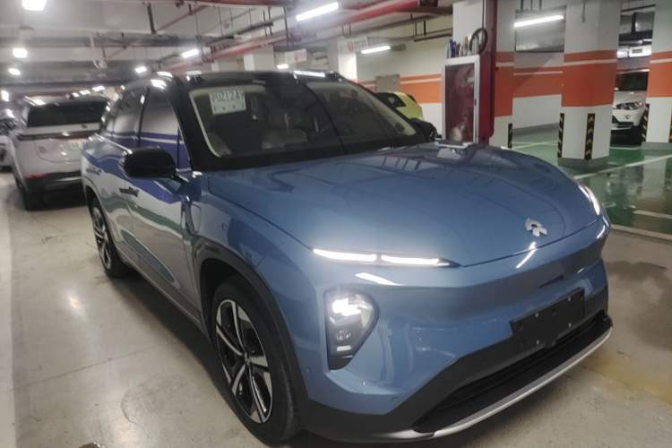 Used Nio ES7 2022 100kWh First Edition Front Right 45 Deg