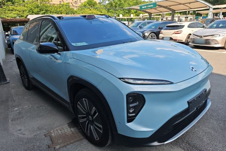 Used Nio ES7 2022 75 kWh Front Right 45 Deg