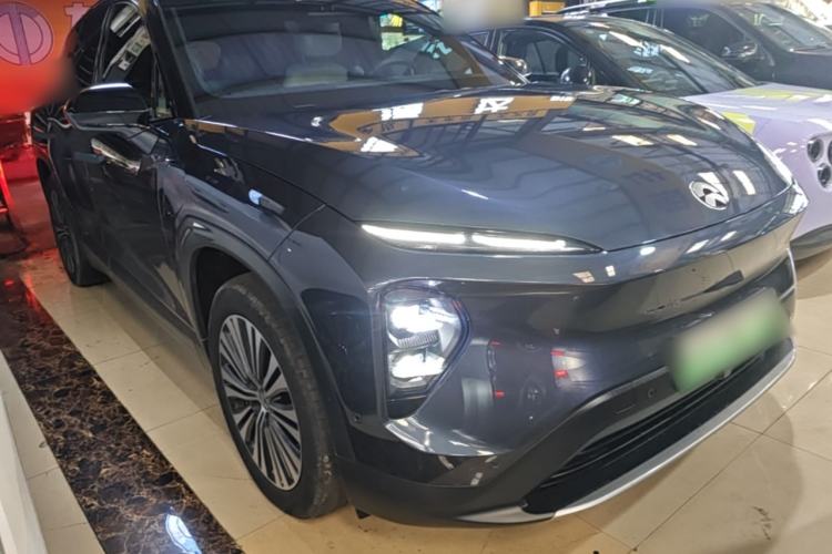 Used Nio ES7 2022 75 kWh Front Right 45 Deg