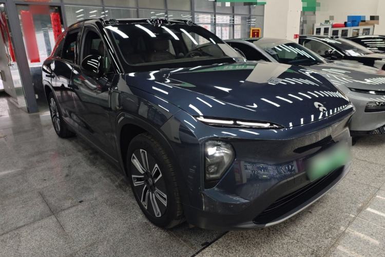 Used Nio ES7 2022 75 kWh Front Right 45 Deg