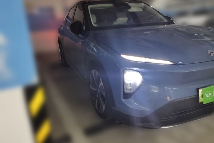 Used Nio ES7 2022 100 kWh Front Right 45 Deg