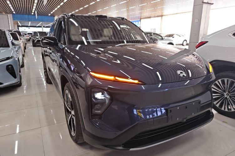 Used Nio ES7 2022 100kWh First Edition Front Right 45 Deg