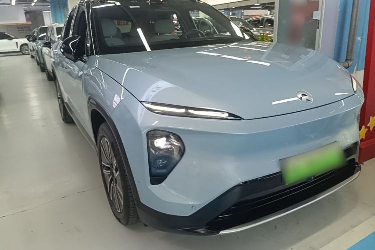Used Nio ES7 2022 75 kWh Front Right 45 Deg