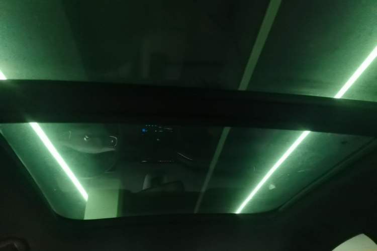Used Nio ES7 2022 75 kWh Headliner