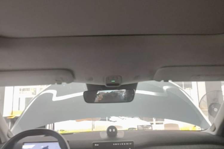 Used Nio ES7 2022 75 kWh Headliner