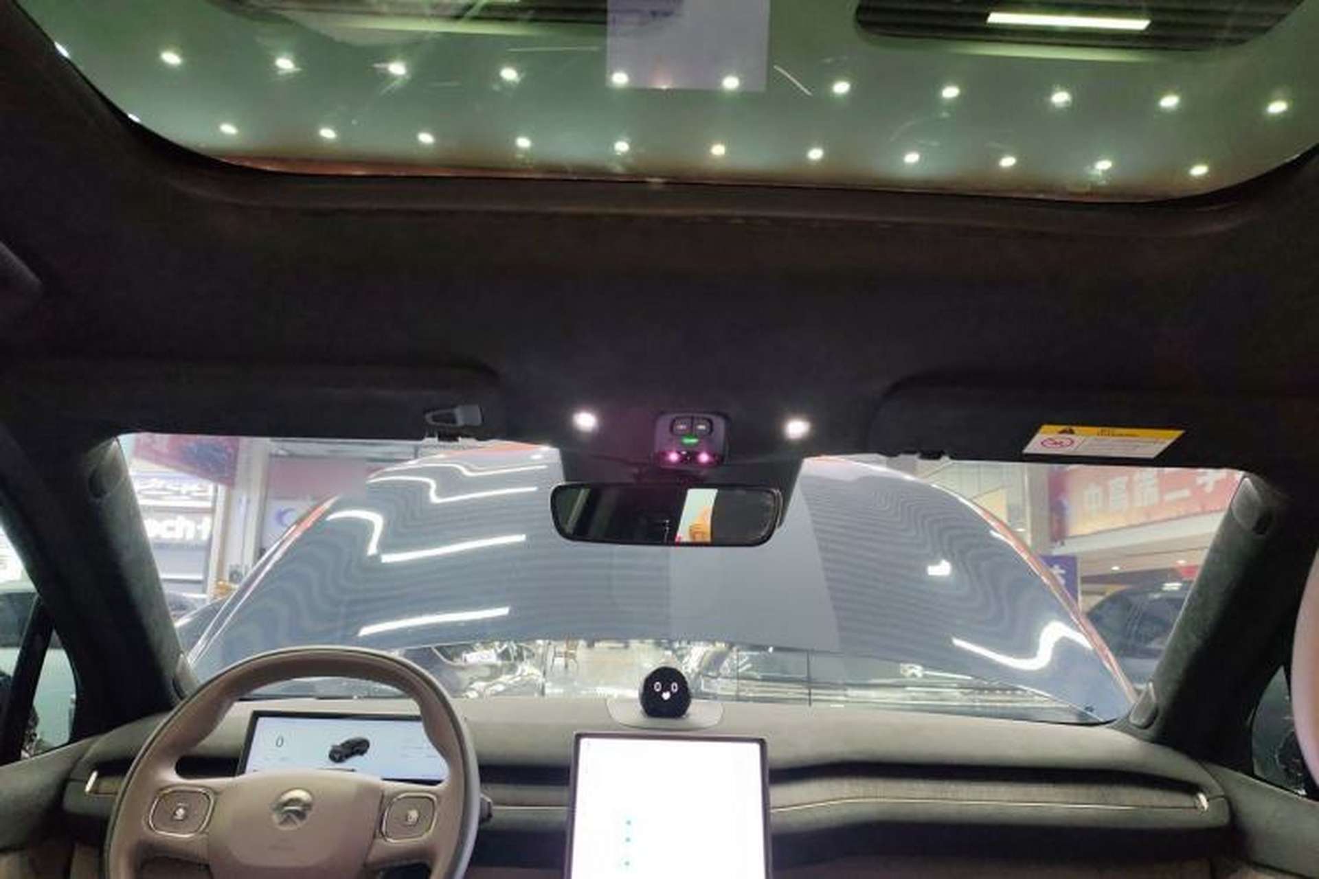 Used Nio ES7 2022 75 kWh Headliner