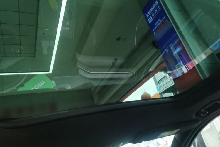 Used Nio ES7 2022 75 kWh Headliner