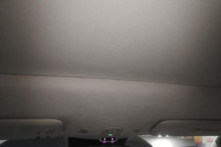 Used Nio ES7 2022 75 kWh Headliner