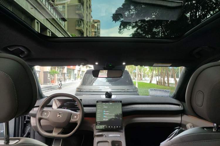 Used Nio ES7 2022 100kWh First Edition Headliner
