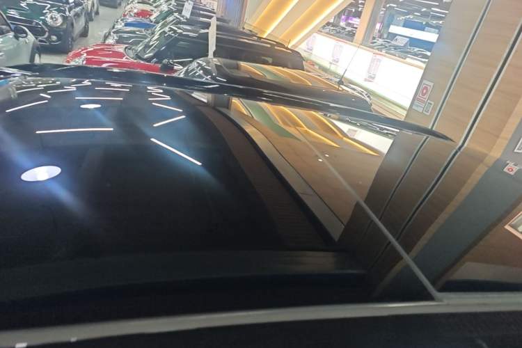 Used Nio ES7 2022 75 kWh Headliner