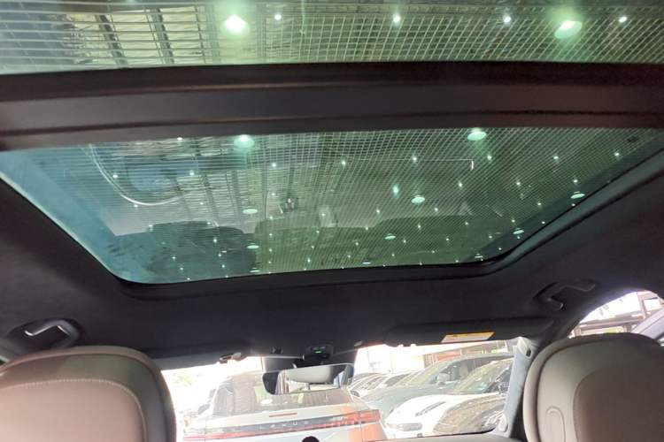 Used Nio ES7 2022 75 kWh Headliner