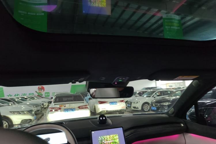 Used Nio ES7 2022 75 kWh Headliner