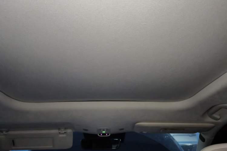 Used Nio ES7 2022 100 kWh Headliner