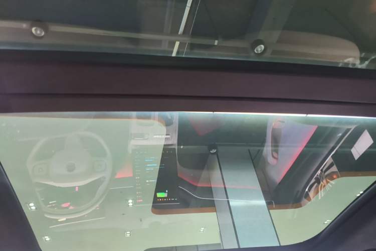 Used Nio ES7 2022 100kWh First Edition Headliner