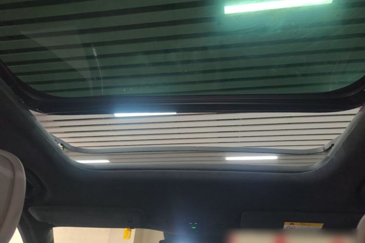 Used Nio ES7 2022 75 kWh Headliner