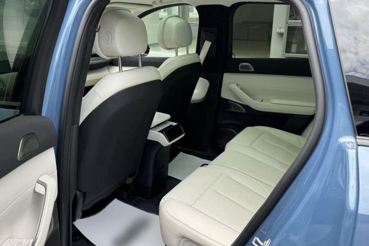 Used Nio ES7 2022 75 kWh Interior 1