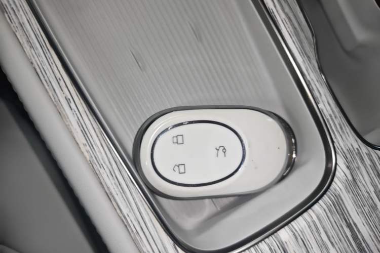 Used Nio ES7 2022 75 kWh Interior 1