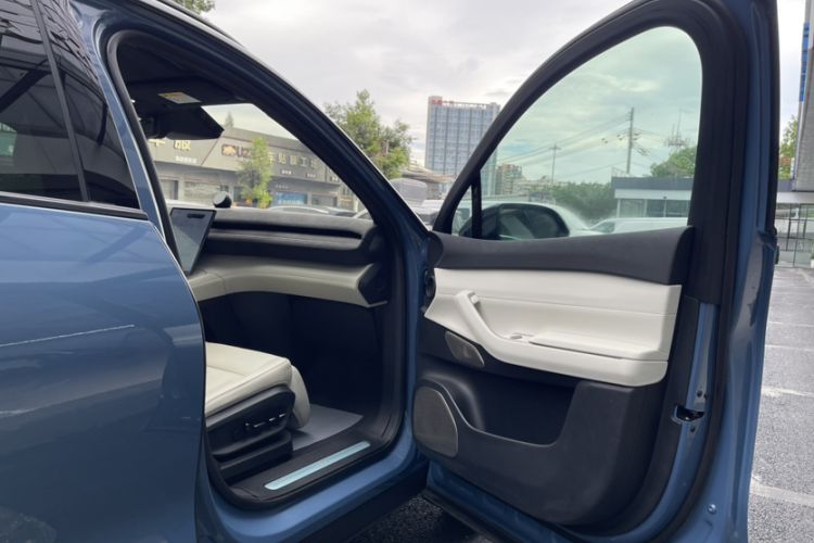 Used Nio ES7 2022 100kWh First Edition Interior 11