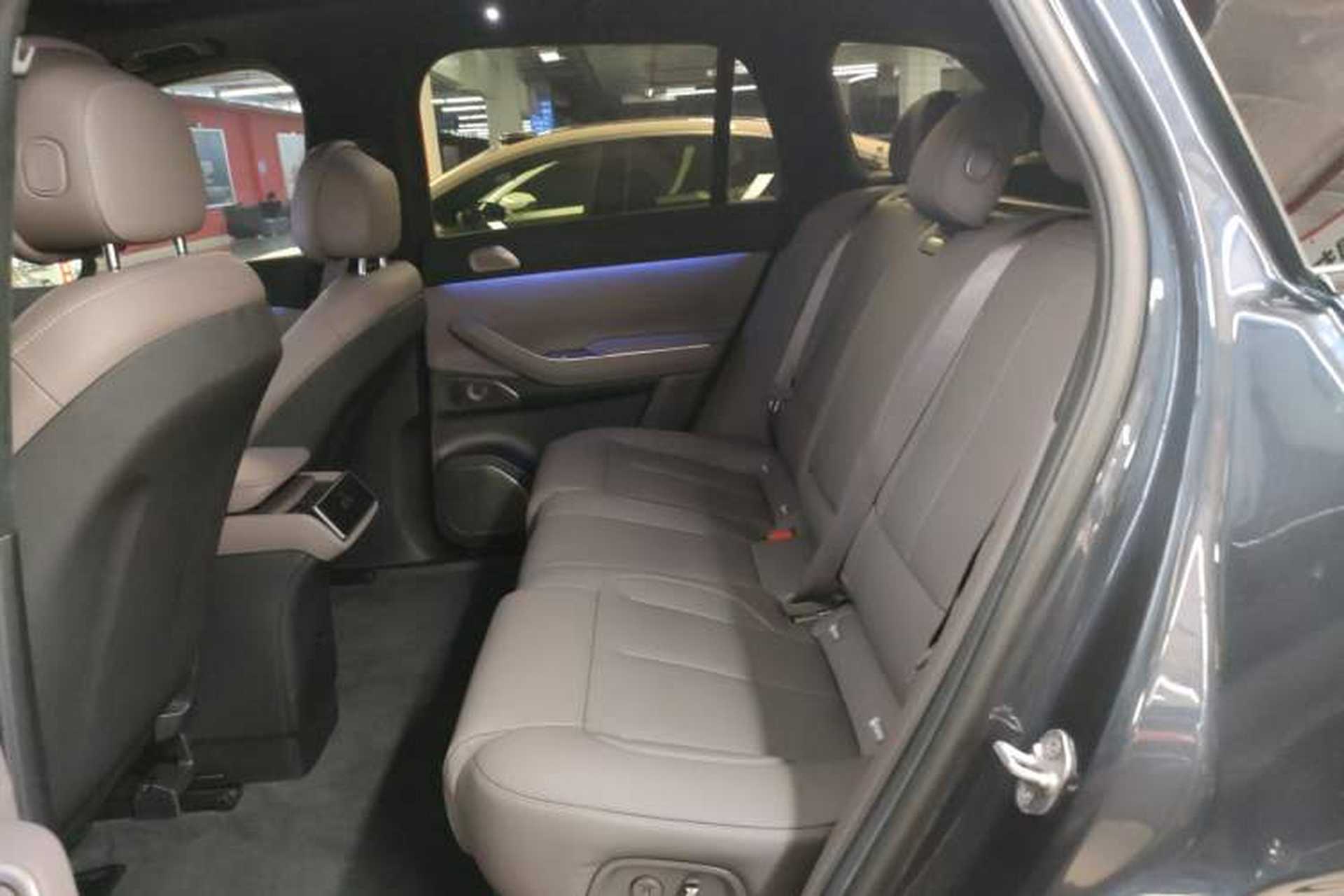 Used Nio ES7 2022 75 kWh Interior 4