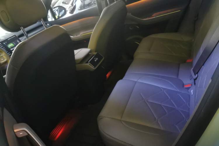 Used Nio ES7 2022 75 kWh Interior 4