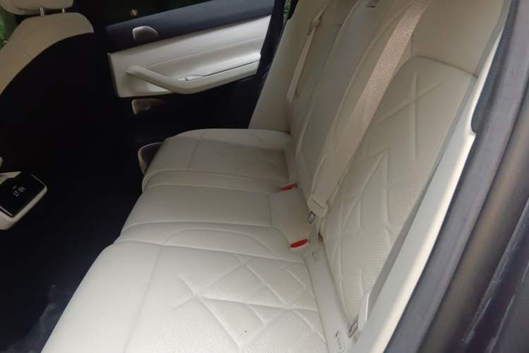 Used Nio ES7 2022 100kWh First Edition Interior 4