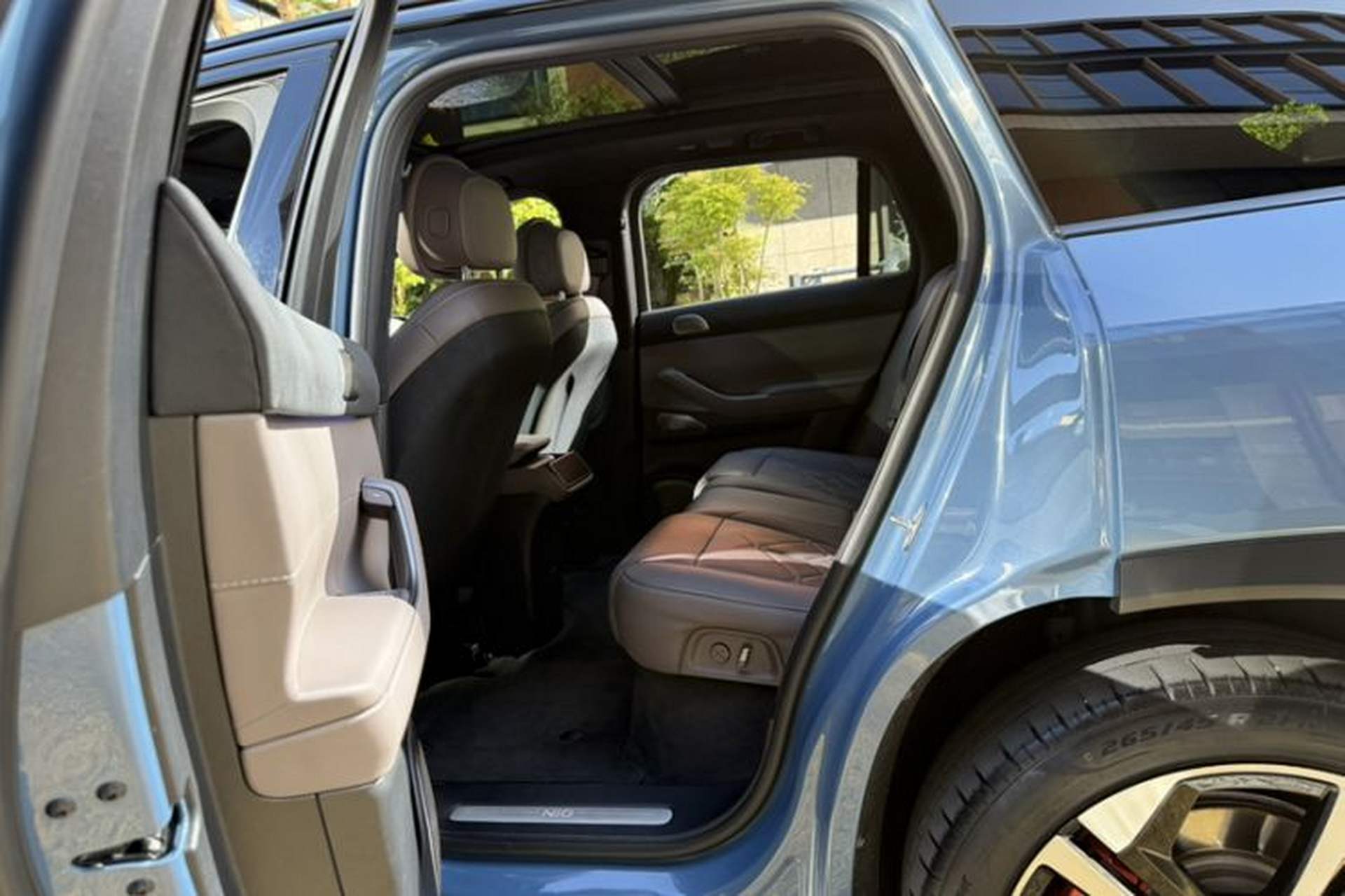 Used Nio ES7 2022 100kWh First Edition Interior 5