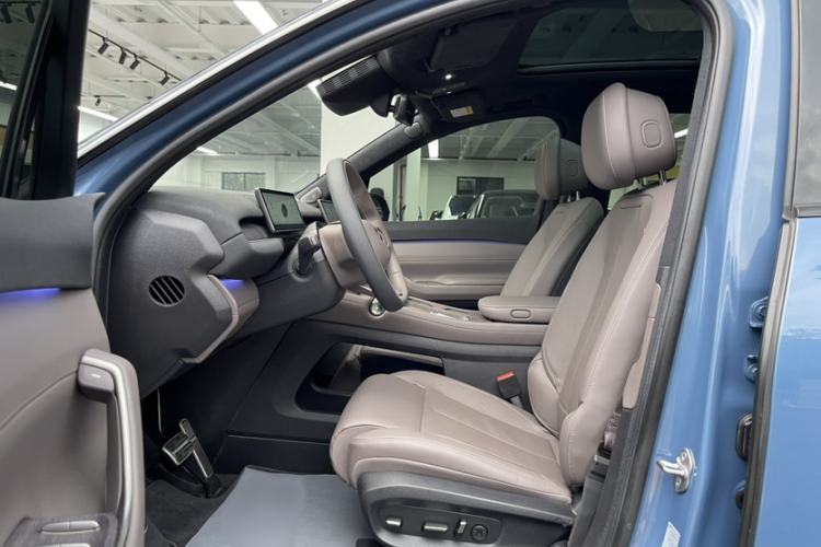 Used Nio ES7 2022 75 kWh Interior 5