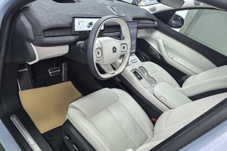 Used Nio ES7 2022 75 kWh Interior 5