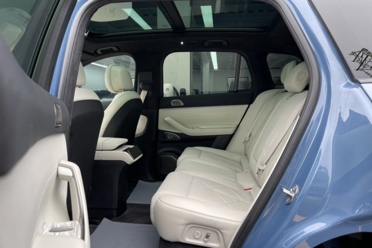 Used Nio ES7 2022 100kWh First Edition Interior 8