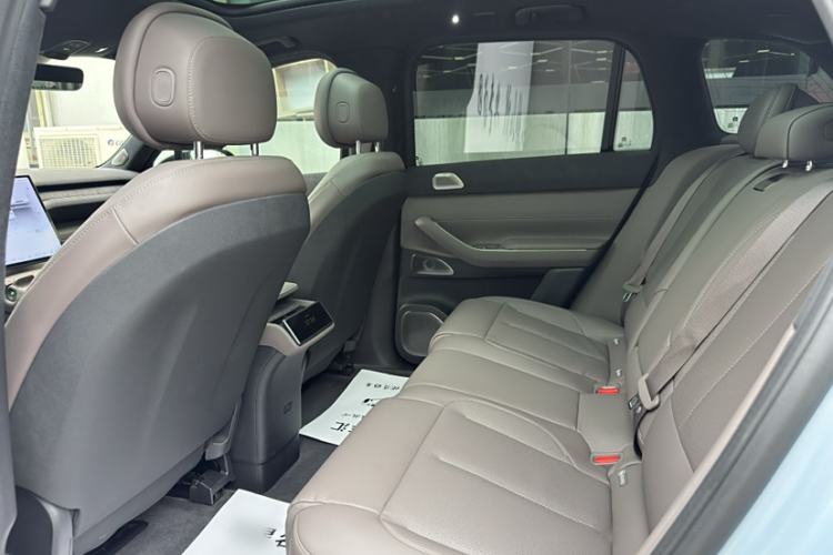 Used Nio ES7 2022 75 kWh Interior 9