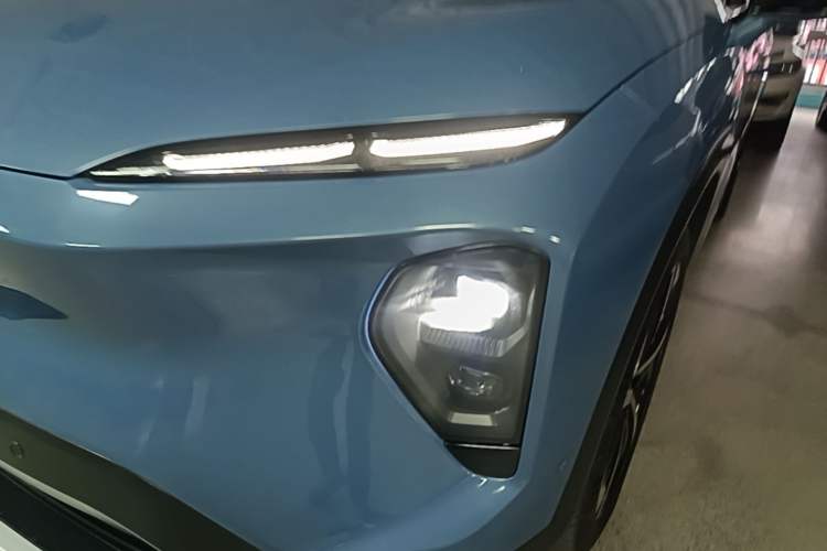Used Nio ES7 2022 100kWh First Edition Left Front Headlight
