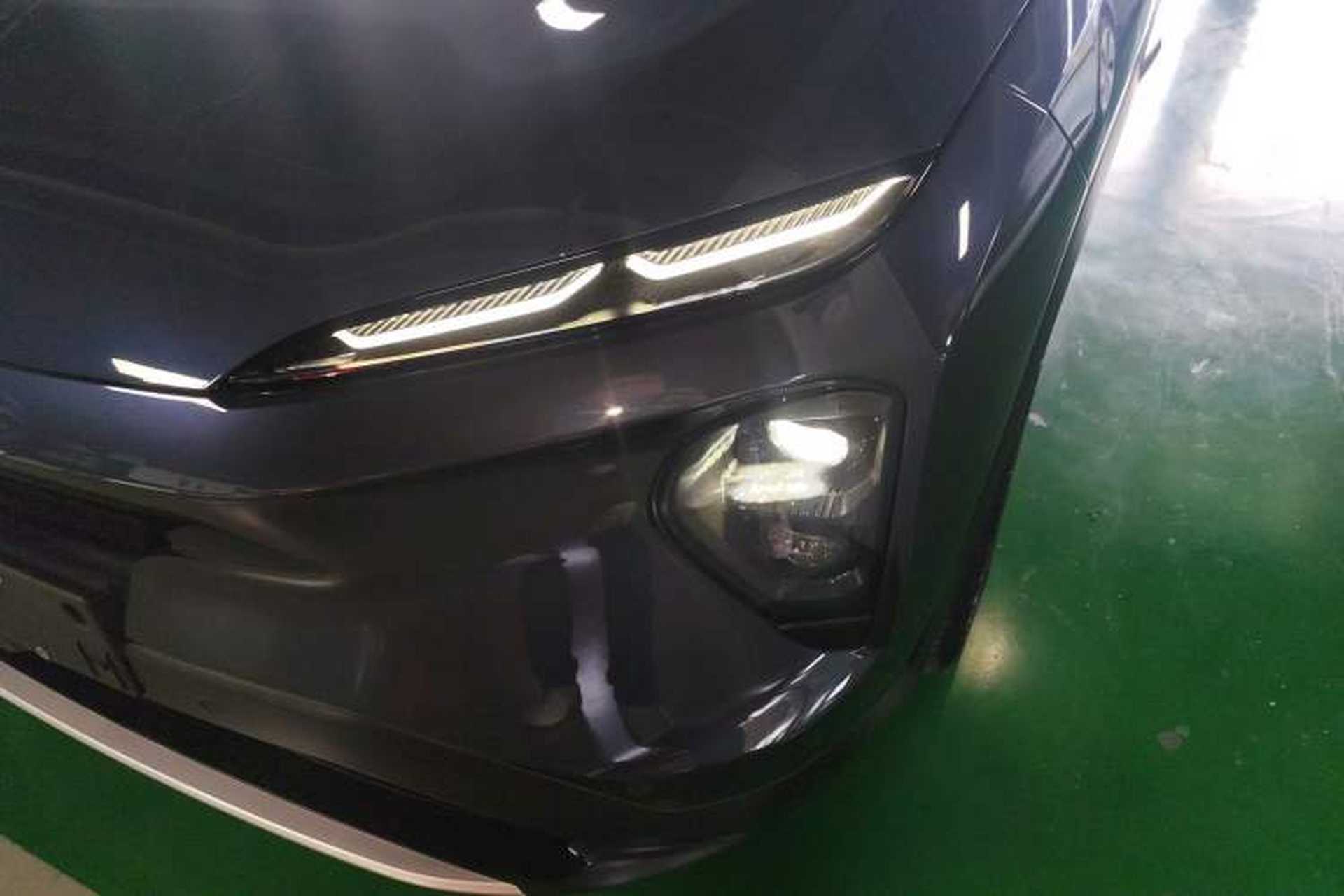 Used Nio ES7 2022 100 kWh Left Front Headlight