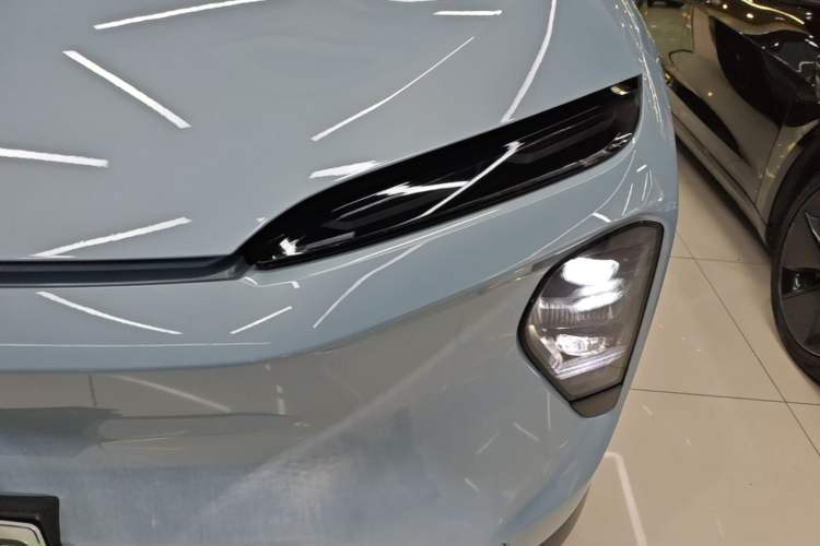 Used Nio ES7 2022 75 kWh Left Front Headlight